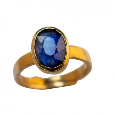 Blue Sapphire gem stone